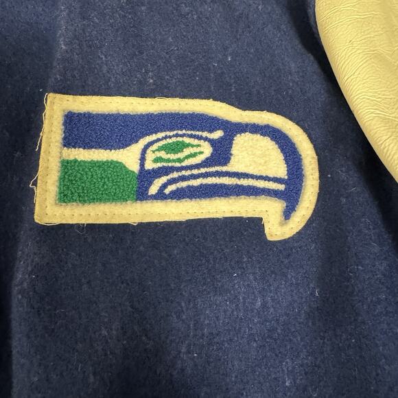 Seahawks Jacket Size 42 Authentic - Picture 7 of 14